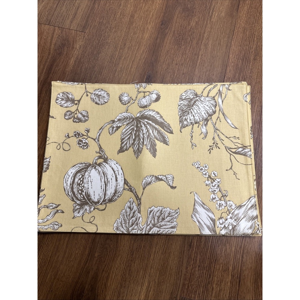 Fall Placemats  With Pumpkins Very Nice Quality 6 Yellow And‎ Gray